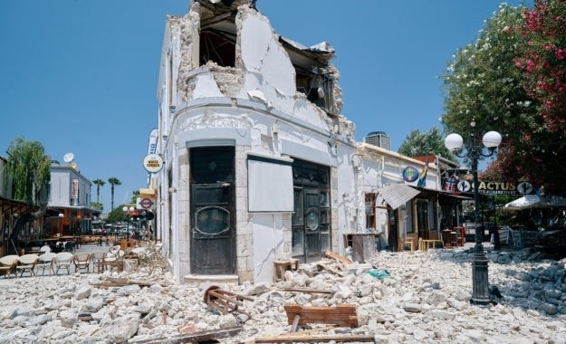 Καταπέλτης κατά της κυβέρνησης – EE: Κανένα αίτημα από την Ελλάδα για ενίσχυση των σεισμοπαθών στην Κω